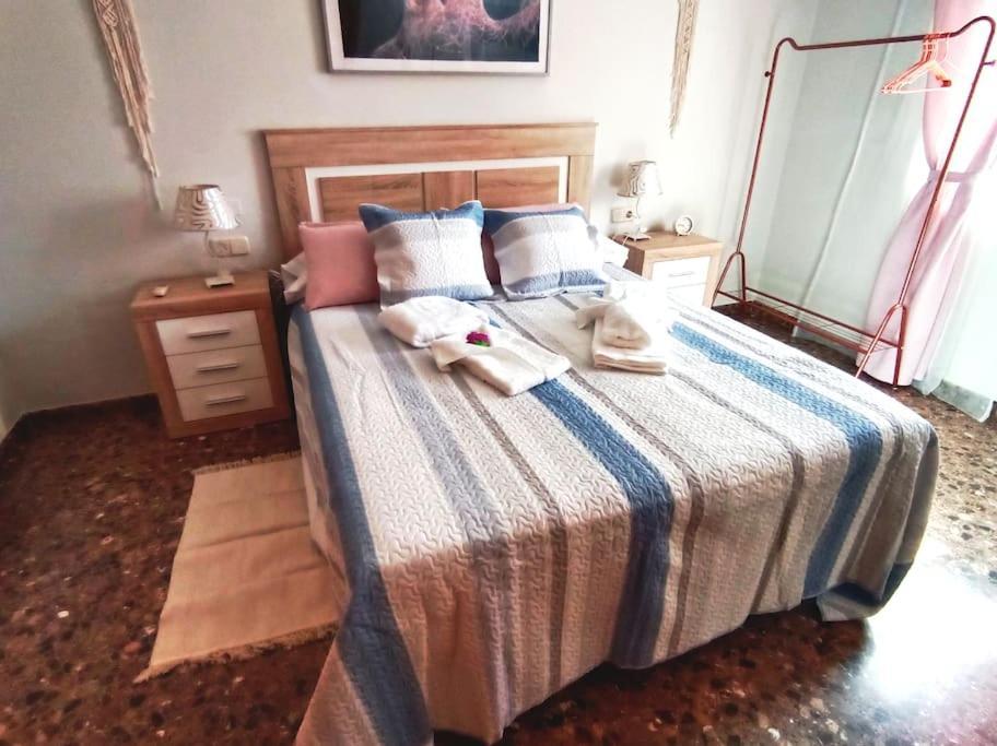 Acogedora Y Confortable Casa Familiar En Ollería