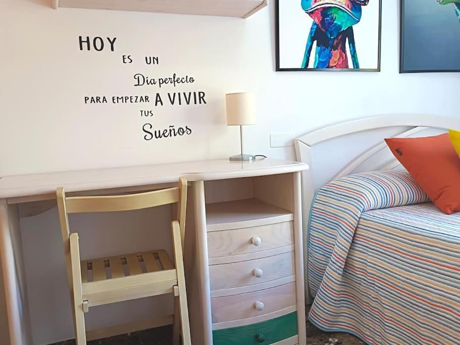 Acogedora Y Confortable Casa Familiar En Ollería