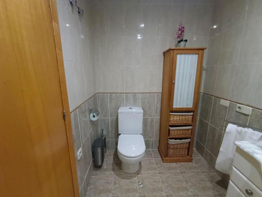 Acogedora Y Confortable Casa Familiar En Ollería