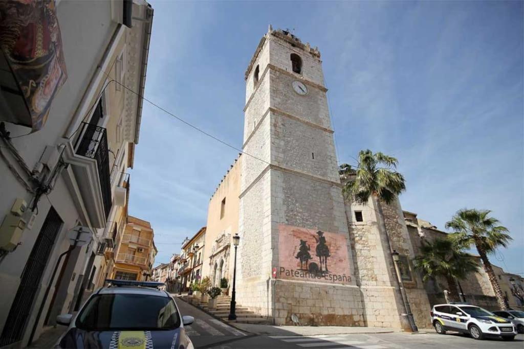 Acogedora Y Confortable Casa Familiar En Ollería